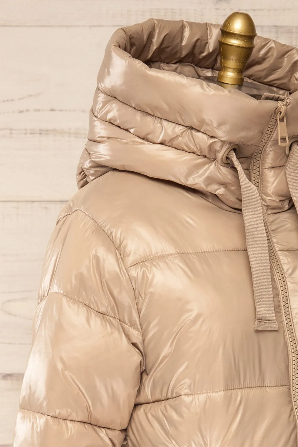 Baidoa Beige | Quilted Coat w/ Broad Details