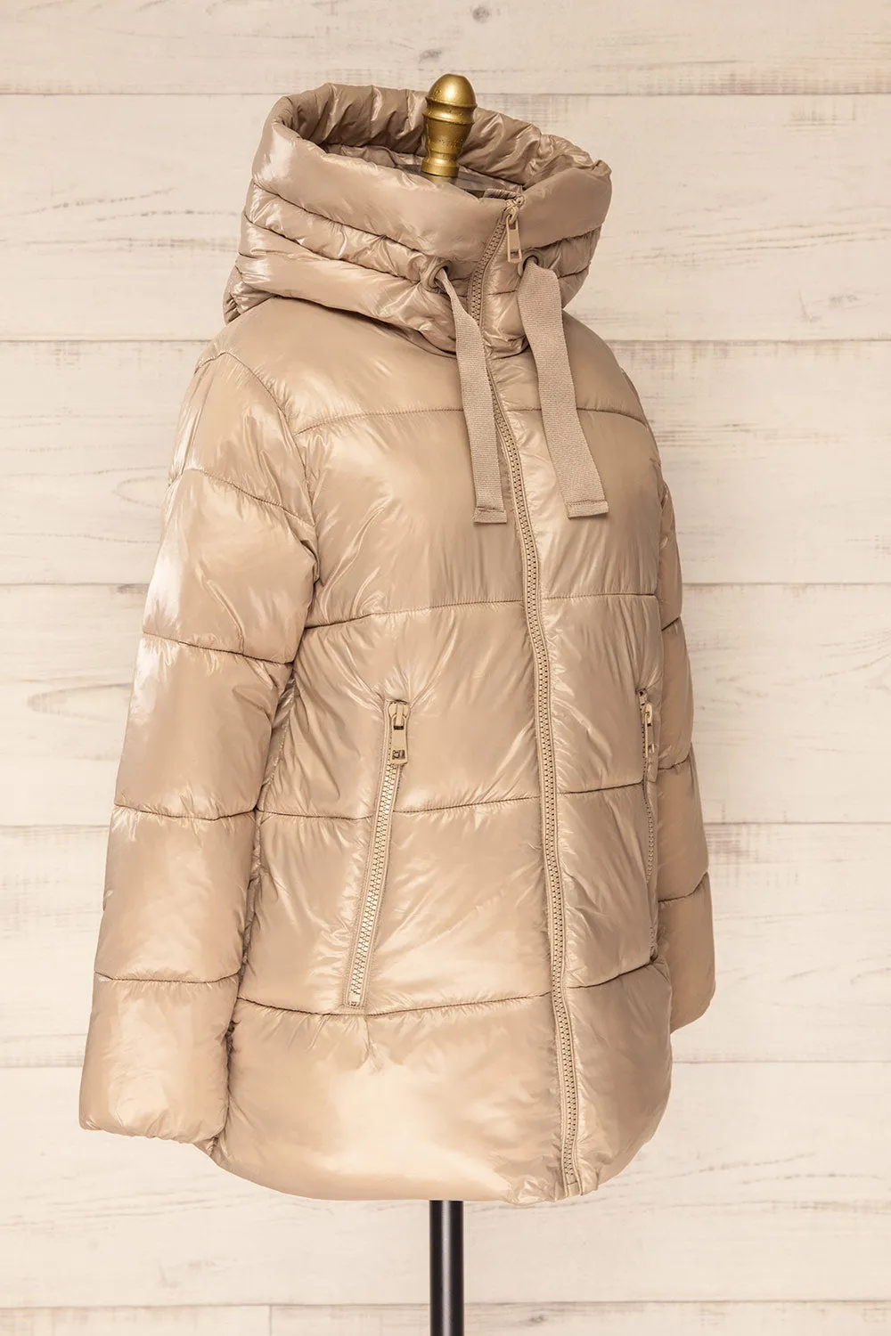 Baidoa Beige | Quilted Coat w/ Broad Details