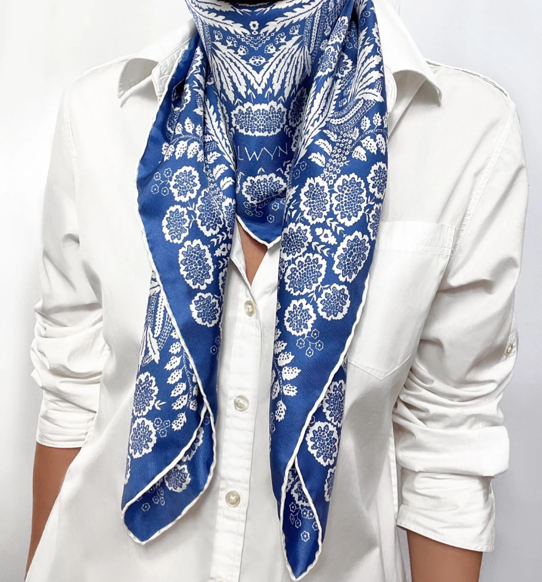 Elwyn New York Pastoral Scarf