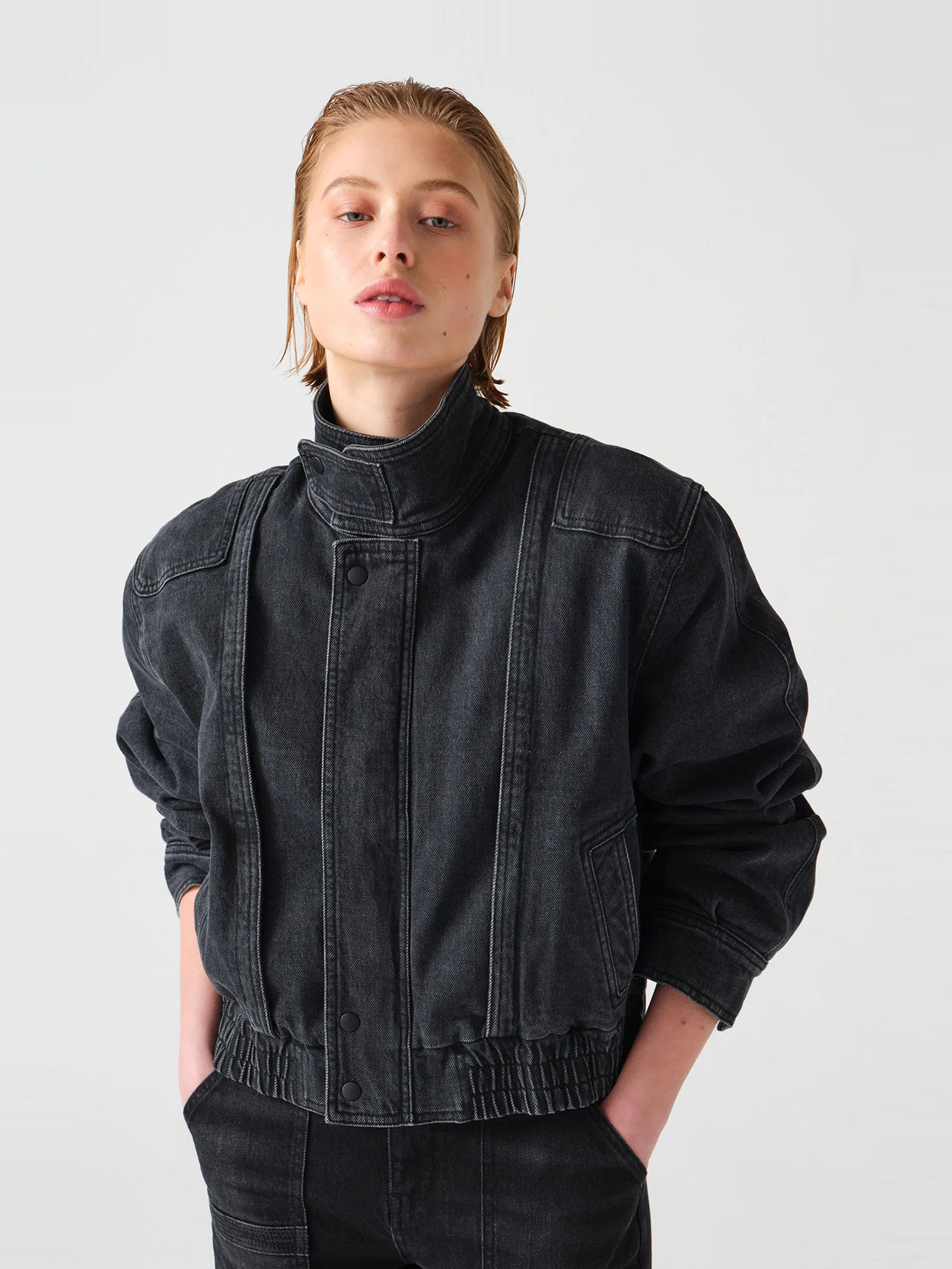 Juno jacket in washed black