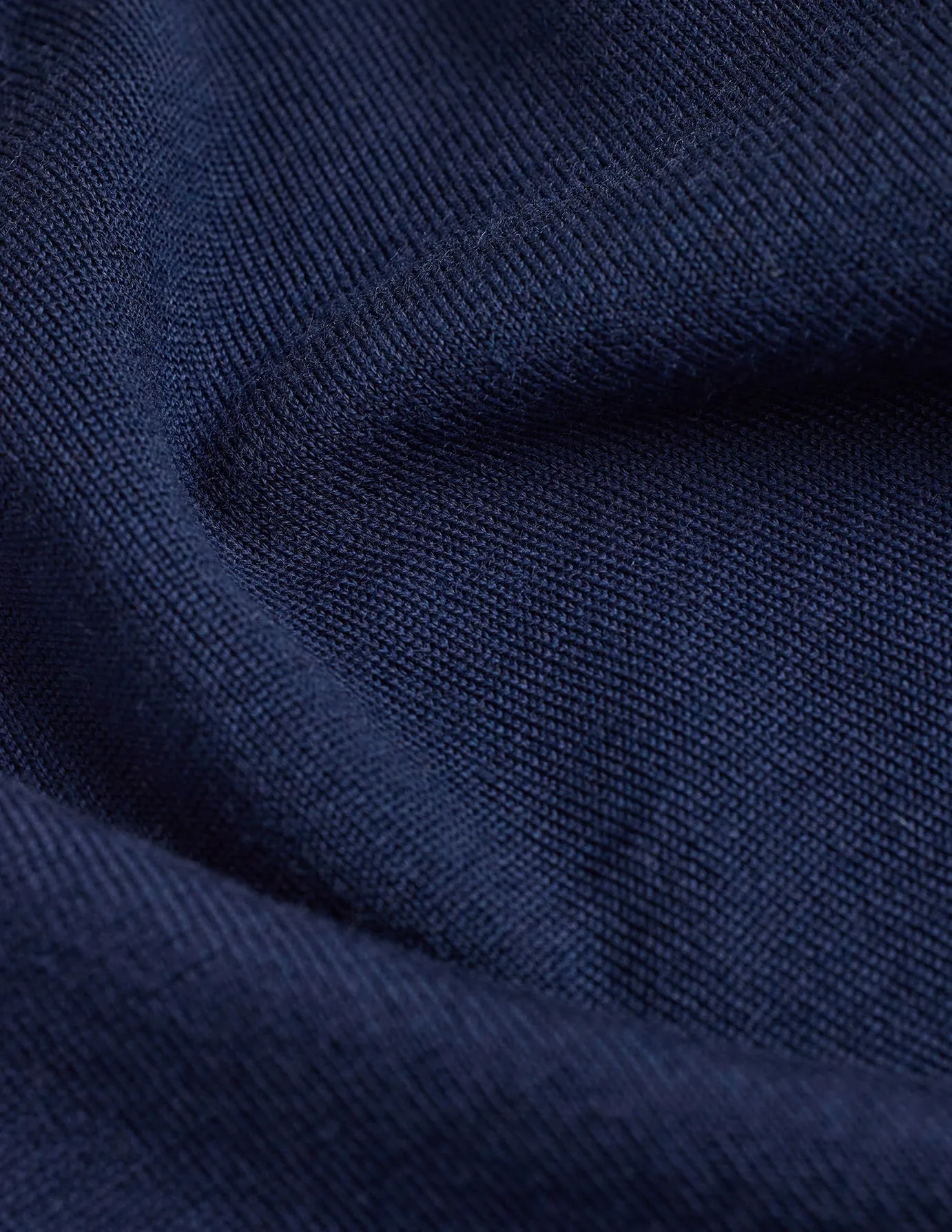 Premium Merino Turtleneck Navy