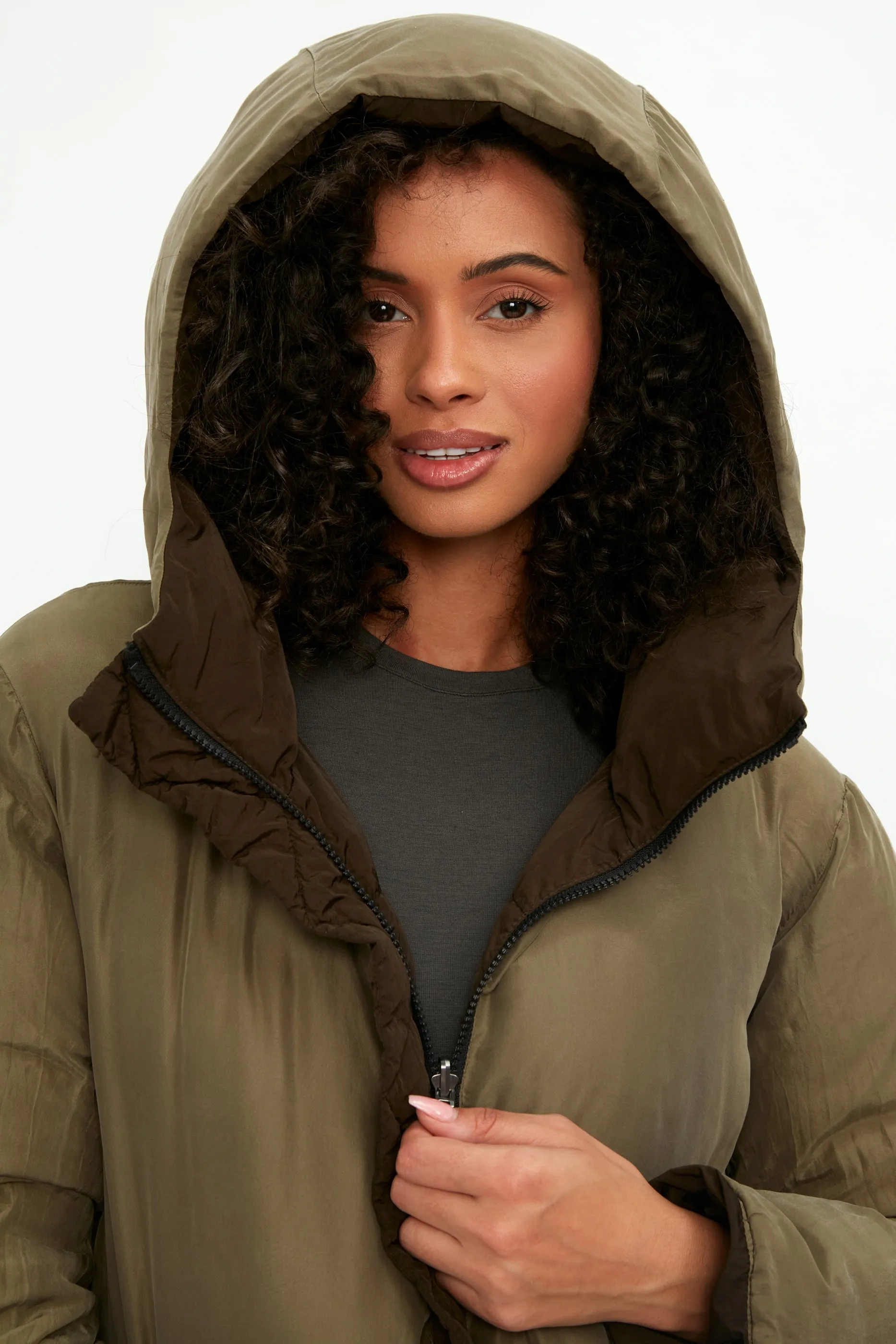 Reversible Hooded Down Coat Jacket in Mud